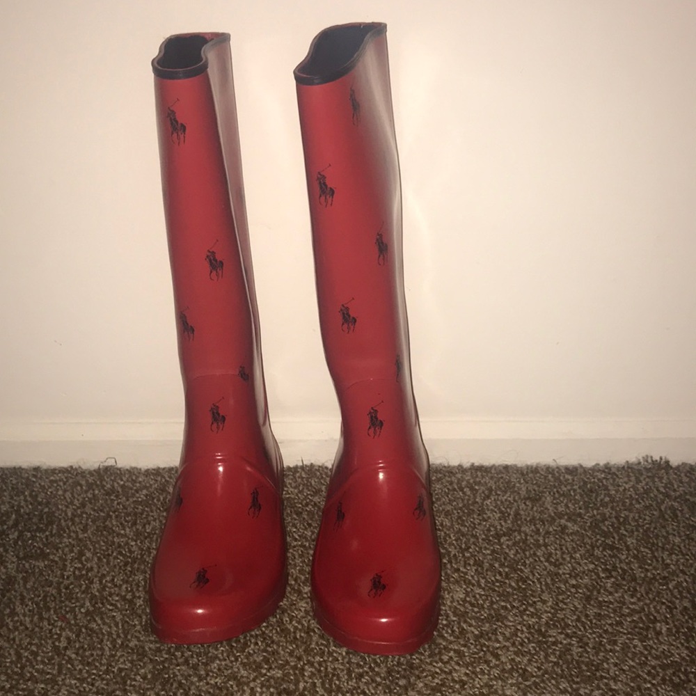 Polo rain boots, blue horses size 7 barely worn!
